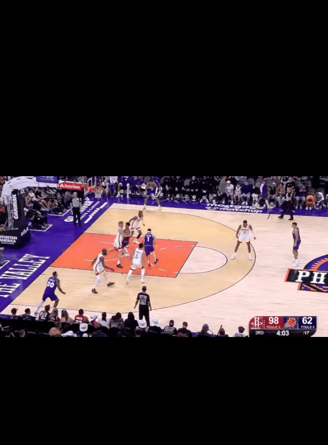 篮网队主场告负，球迷情绪低落，气势如虹的简单介绍