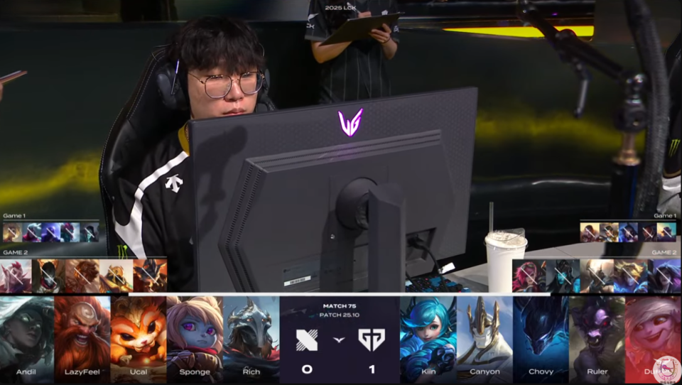 C9险胜100T,Ruler单局斩获MVP峡谷大战四强赛,引爆全场热议 C9险胜100T,Ruler单局斩获MVP峡谷大战四强赛,引爆全场热议